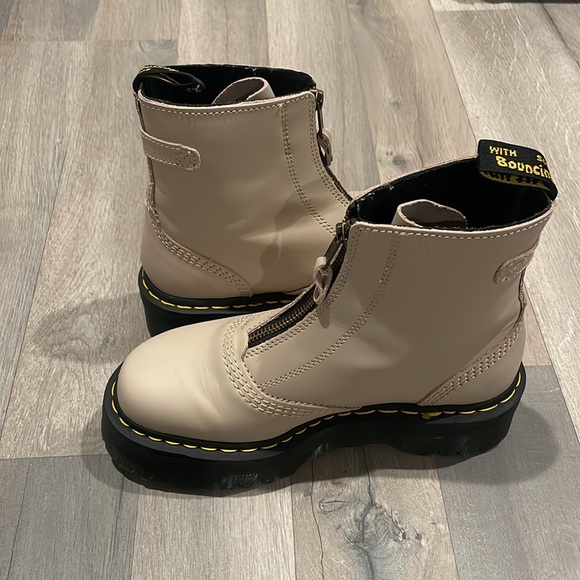 DR. MARTENS JETTA ZIPPED SENDAL LEATHER PLATFORM BOOTS - Picture 12 of 16